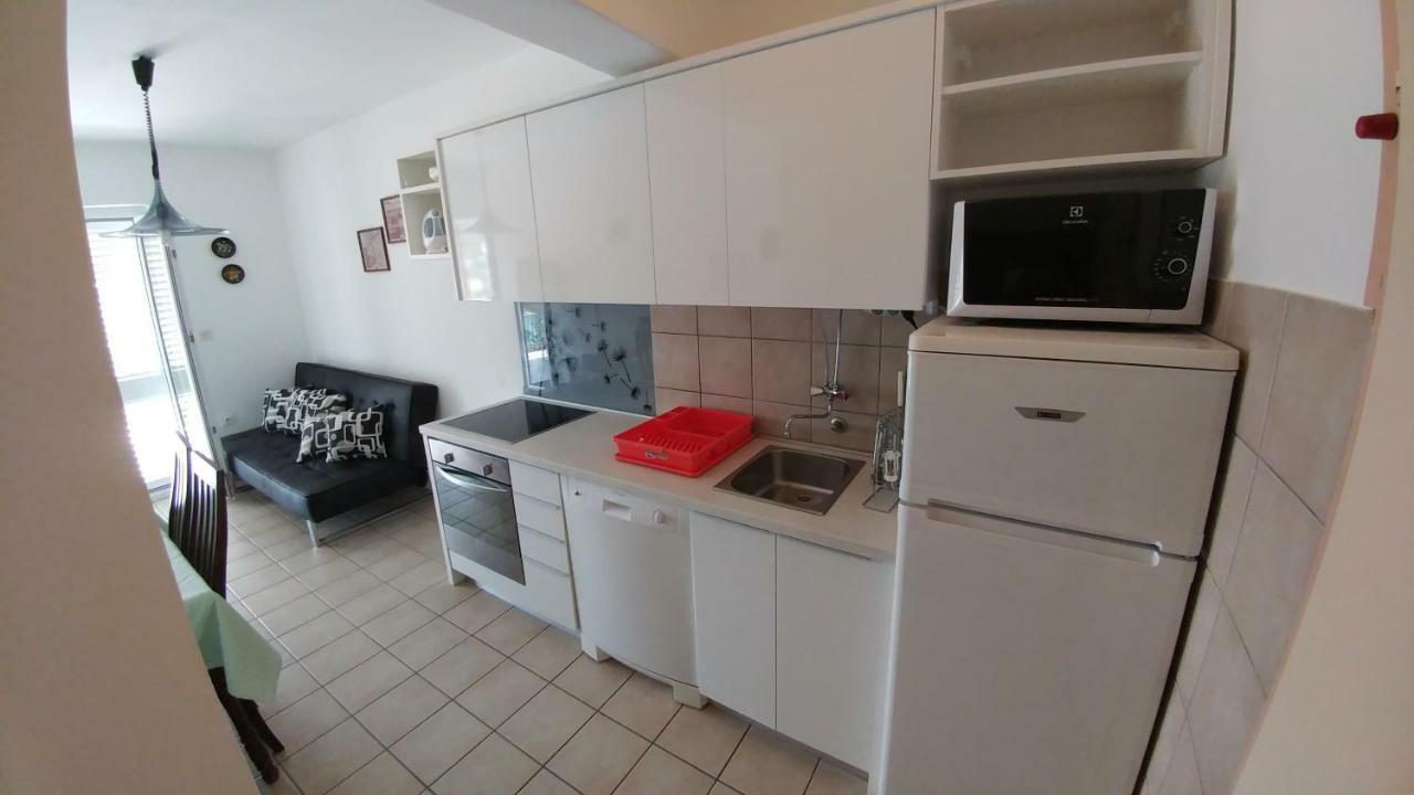 Apartments Dora Banjol المظهر الخارجي الصورة