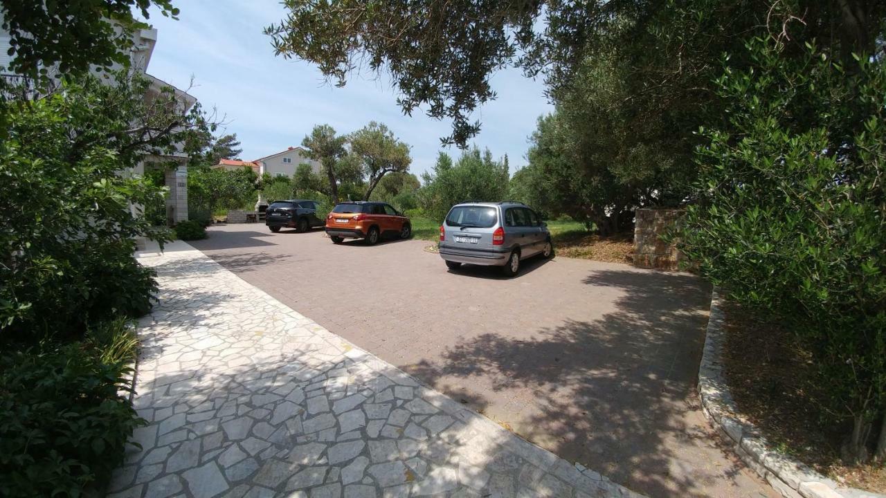 Apartments Dora Banjol المظهر الخارجي الصورة