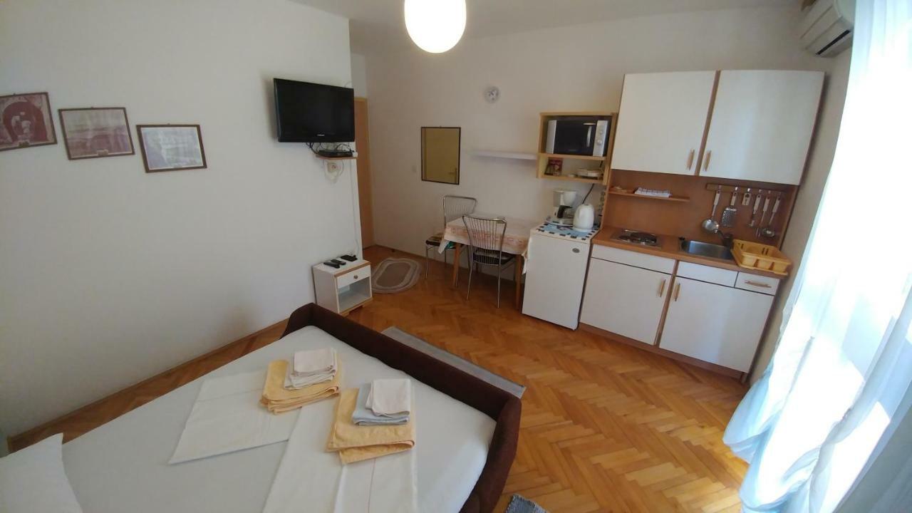Apartments Dora Banjol المظهر الخارجي الصورة