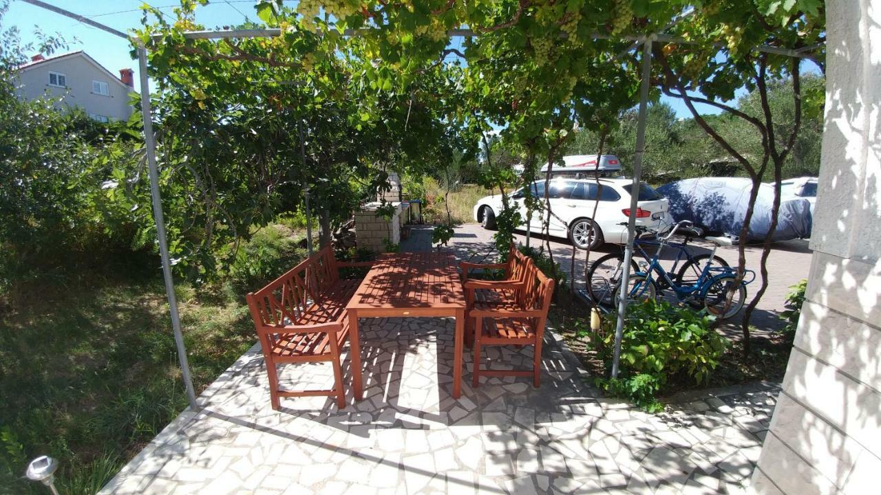 Apartments Dora Banjol المظهر الخارجي الصورة